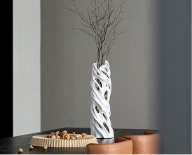 feature post